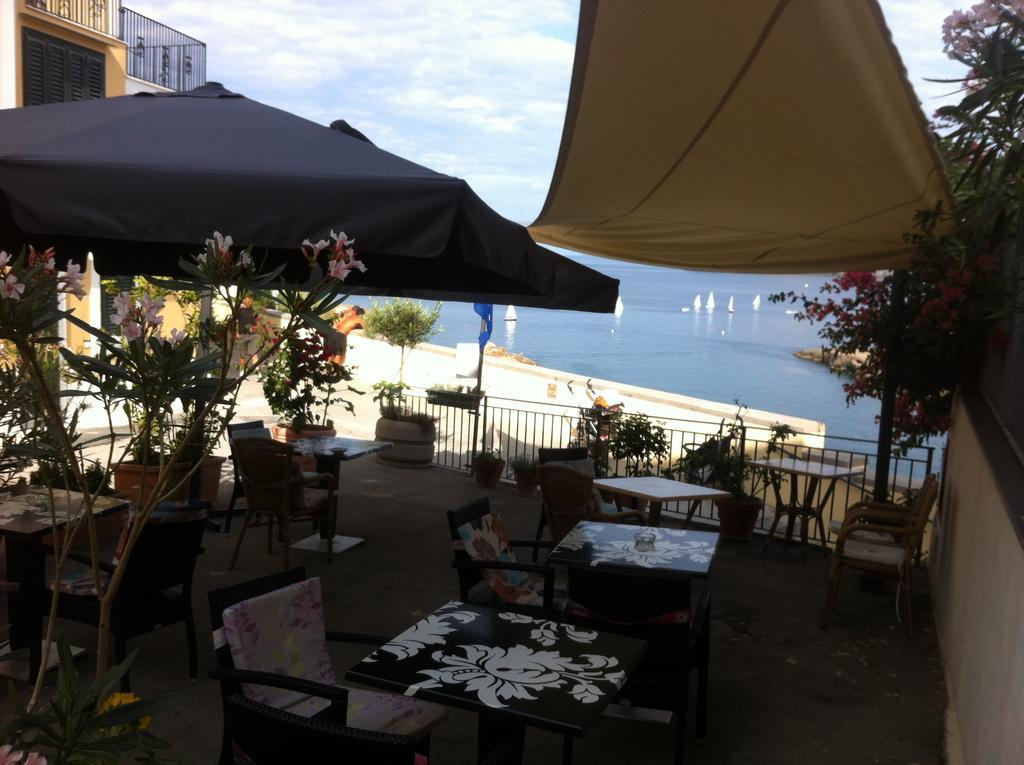 Hotel Villa Iulia Ventotene Exterior foto
